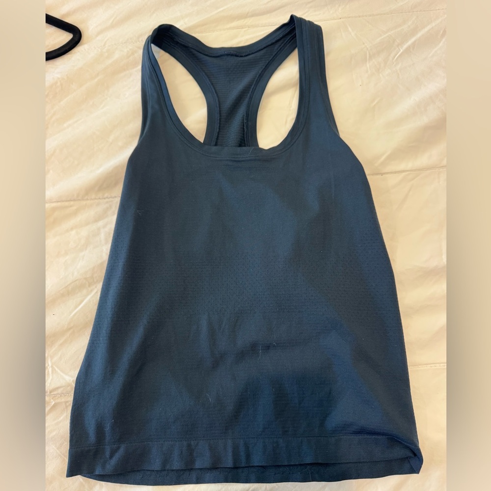 Lululemon swiftly tech navy racer back tank